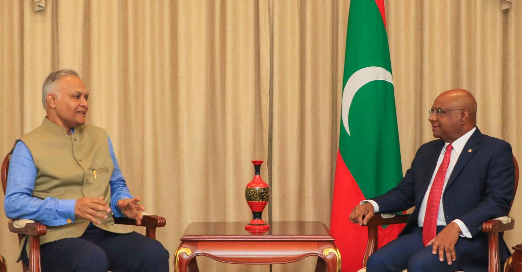 Secretary (West) of the Ministry of External Affairs of India calls on Minister of Foreign Affairs