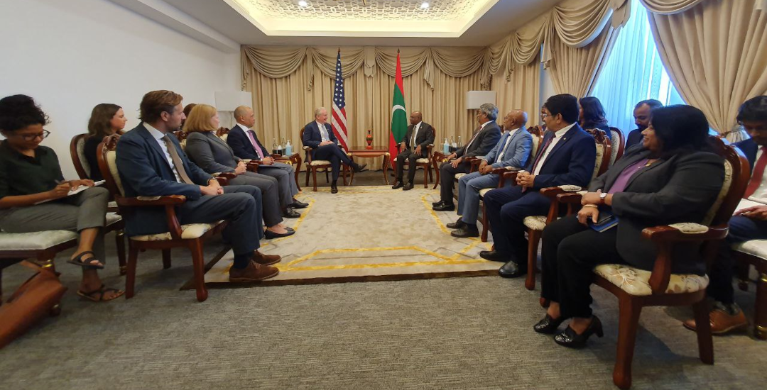 Minister Shahid meets with United States Senator Chris Van Hollen