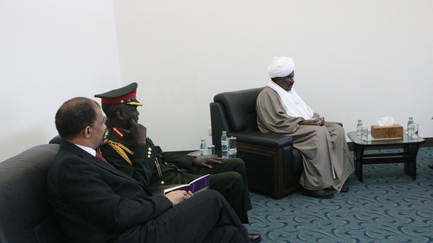 ސޫދާން ސަރުކާރުން ރާއްޖެއަށް ކަނޑައެޅުއްވި އާ ނޮން – ރެޒިޑެންޓް ސަފީރު، ފޮރިން ސެކްރެޓަރީއާ ބައްދަލުކުރެއްވުން