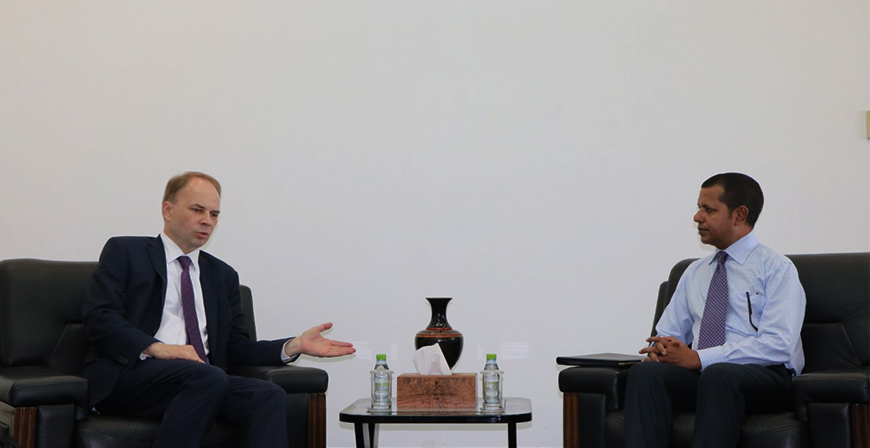 ޕޯލެންޑުން ރާއްޖެއަށް ކަނޑައަޅުއްވާފައިވާ ސަފީރު، ފޮރިން ސެކްރެޓަރީގެ އަރިހަށް ވަދާޢީ ޒިޔާރަތް ކުރައްވައިފި