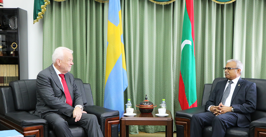 ސްވިޑިން ރާއްޖެއަށް ކަނޑައަޅުއްވާފައިވާ ސަފީރު، ފޮރިން މިނިސްޓަރގެ އަރިހަށް ވަދާޢީ ޒިޔާރަތް ކުރައްވައިފި